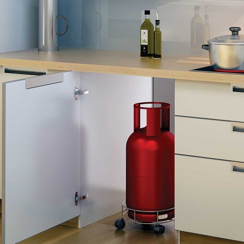 Bước 2: Vệ sinh khu vực và chuẩn bị thiết bị