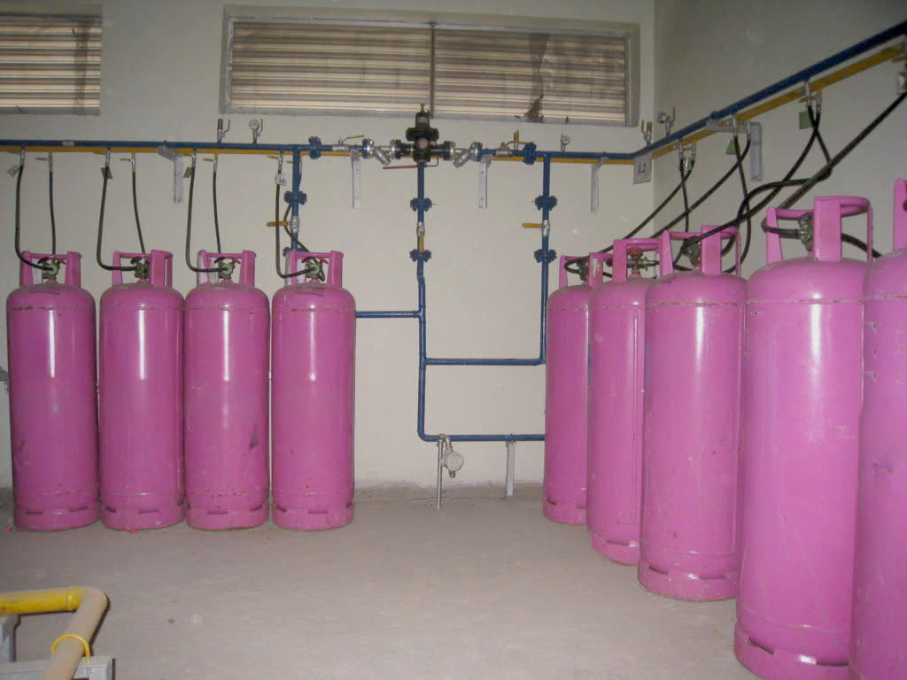 Sử dụng thiết bị và vật liệu chính hãng